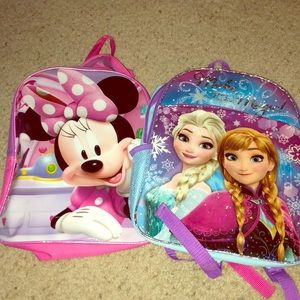 Bundle two little girl Disney Backpacks !